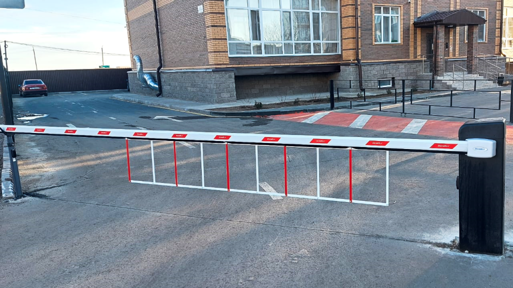 Шлагбаум дорхан в Караганде